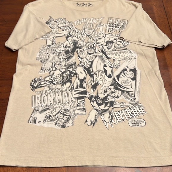 MARVEL tee - Picture 2 of 11